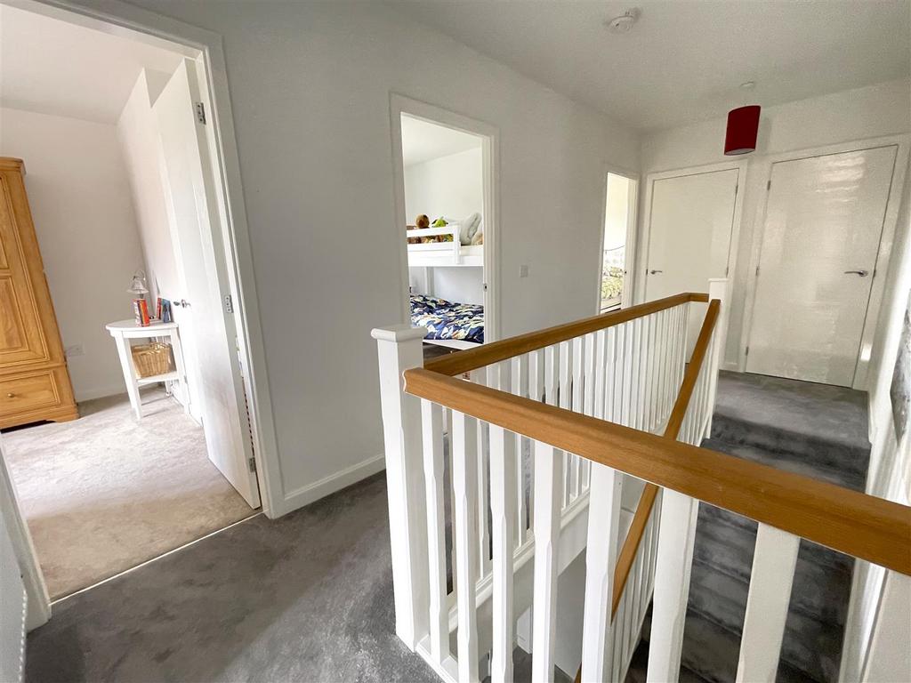 First floor galleried landing