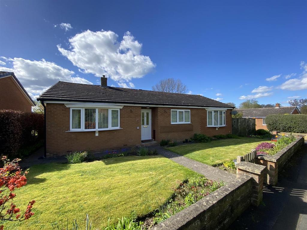 Ash Tree Walk, Bedale 3 bed detached bungalow for sale - £325,000