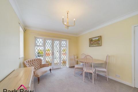 2 bedroom detached bungalow for sale, Swillington Lane, Leeds