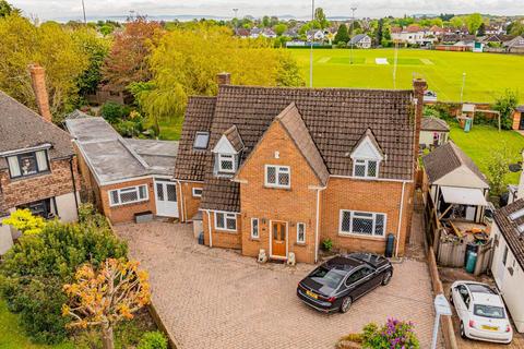 4 bedroom detached house for sale, Cherwell Road, Penarth CF64