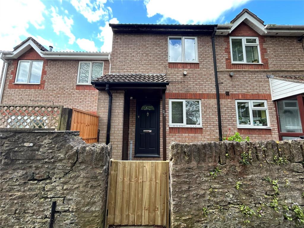 Seymour Court, Trowbridge 2 bed terraced house to rent £950 pcm (£219 pw)