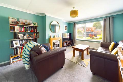 23 Avon Road, Gedling, Nottingham, NG4 4JU