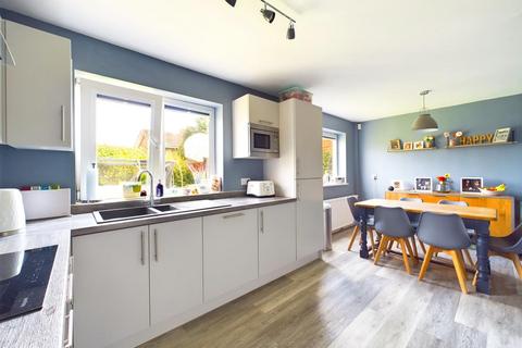 23 Avon Road, Gedling, Nottingham, NG4 4JU