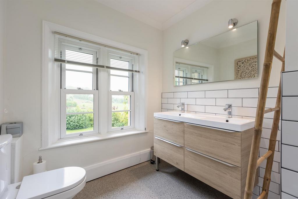 Bedroom two en suite