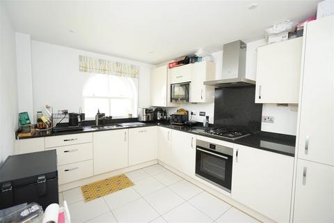 2 bedroom apartment for sale, Clevelands Drive, Heaton, Bolton