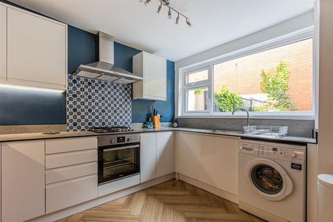 37 Llandaff Road, Cardiff, CF11 9NG