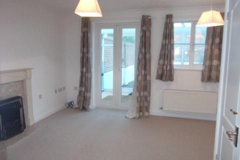 2 bedroom end of terrace house to rent, Myrtle Close, Bury St. Edmunds IP33