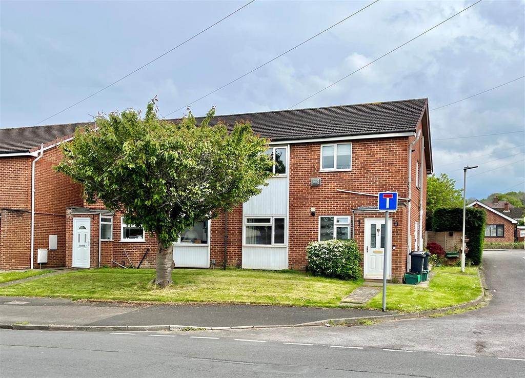 11 Southfield Road, Gloucester GL4 2 bed for sale £145,000