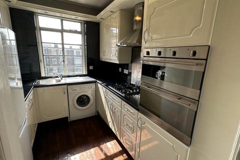 1 bedroom flat to rent, St Johns Court Finchley Road, NW3