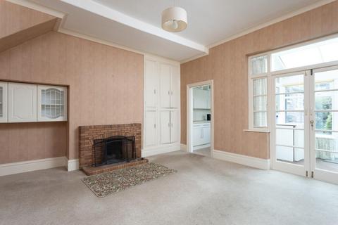 2 bedroom flat for sale, Stockton Lane, York