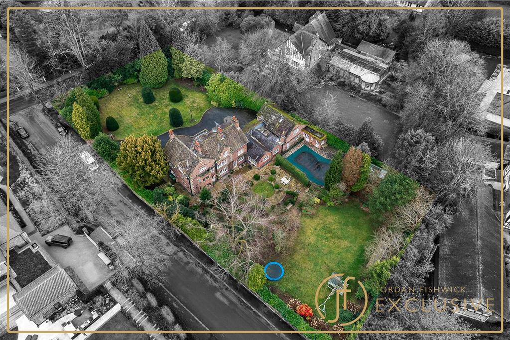 Hilltop Drive, Hale 6 bed house for sale £3,300,000