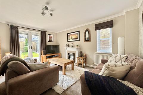 2 bedroom semi-detached house for sale, Low Street, South Milford, Leeds