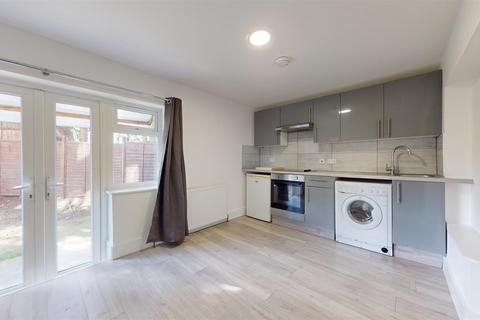 1 bedroom flat to rent, Lancaster Road, Dollis Hill NW10