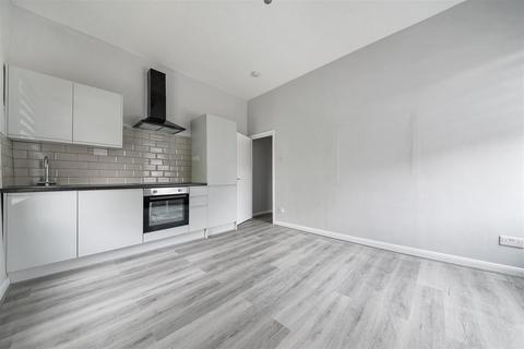 2 bedroom flat for sale, Hardy Road, Wimbledon SW19