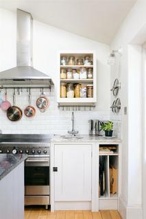 85 Riverview Grove, London, W4 3QP