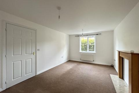 6 Avocet Grove, Soham, Ely, CB7 5GN