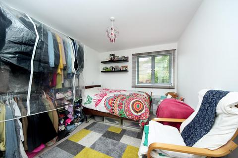 1 bedroom flat for sale, Uxbridge Road, W3