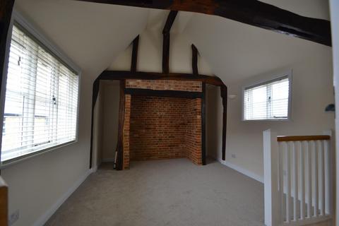 1 bedroom terraced house to rent, Buntingford, Herts, SG9 9FR