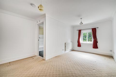 2 bedroom flat for sale, The Laurels, Gunnislake PL18