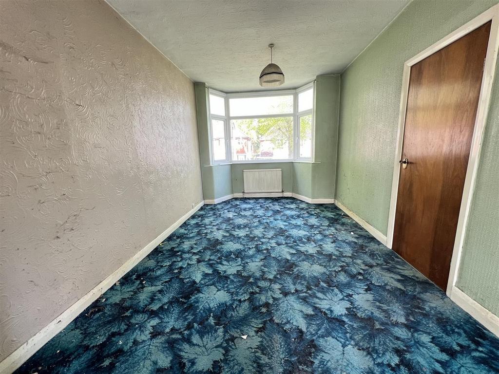 Calshot Road, Great Barr, Birmingham 3 bed semidetached house for sale