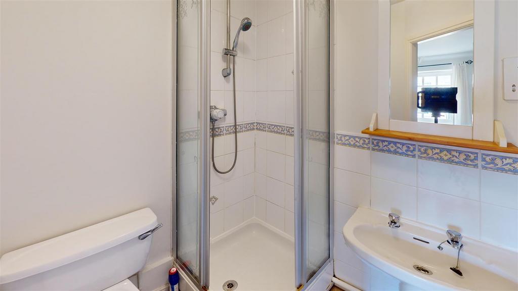 38-Gainsborough-Ct-Bathroom 2.jpg