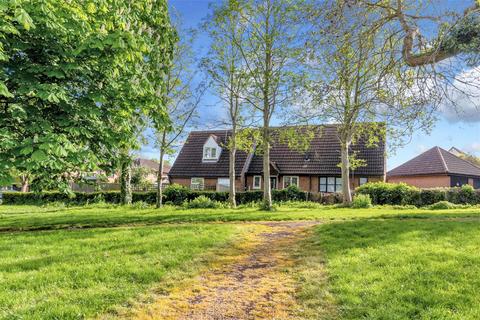 1 bedroom terraced house for sale, Redding Grove, Crownhill, Milton Keynes