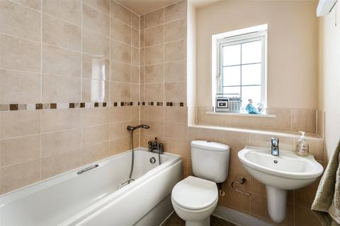 66 Hill View, Dorking, RH4 1SY