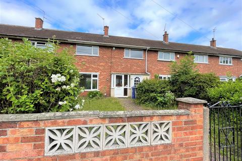 3 bedroom terraced house to rent, Birch Road, Doncaster DN4