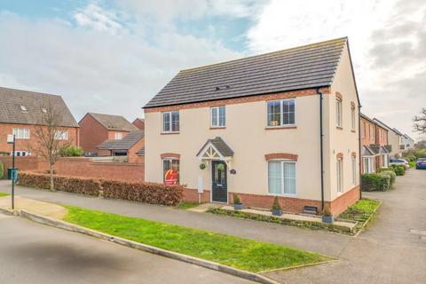 4 bedroom detached house for sale, Lower Farm Way, Nuneaton