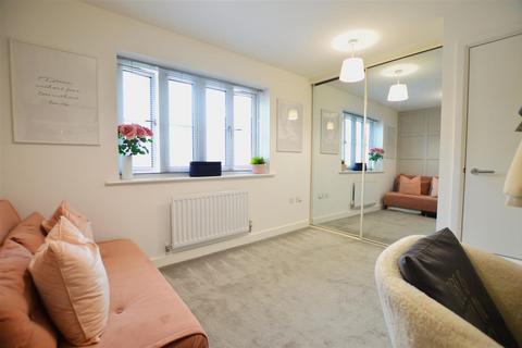 19 Boundary Drive, Wexham, Slough, SL2 4FQ