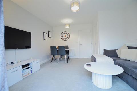 19 Boundary Drive, Wexham, Slough, SL2 4FQ