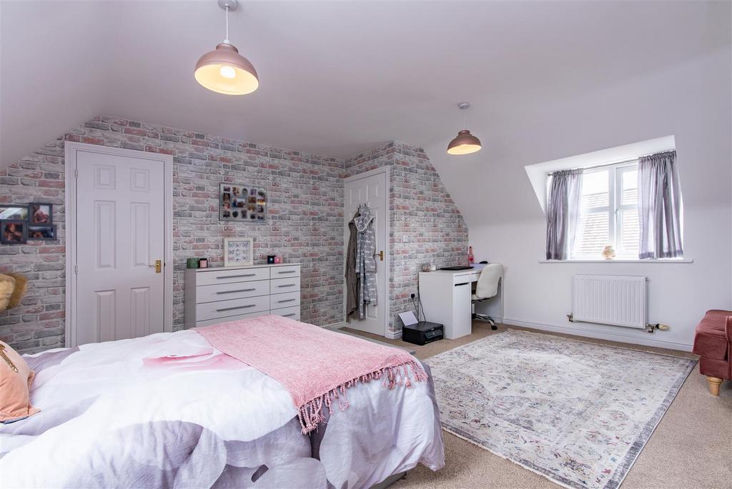 1 Jewitt Way-Hi-39.jpg