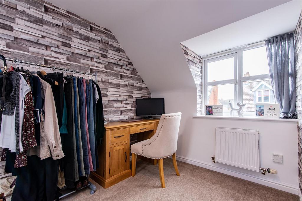 1 Jewitt Way-Hi-44.jpg