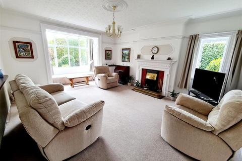 4 bedroom detached house for sale, Launceston