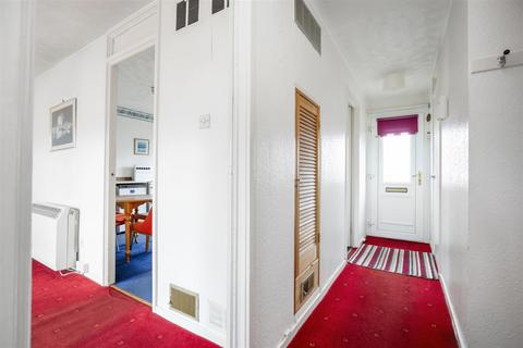 3 bedroom terraced house for sale, 20 Tyrwhitt Place, Rosyth, KY11 2QS