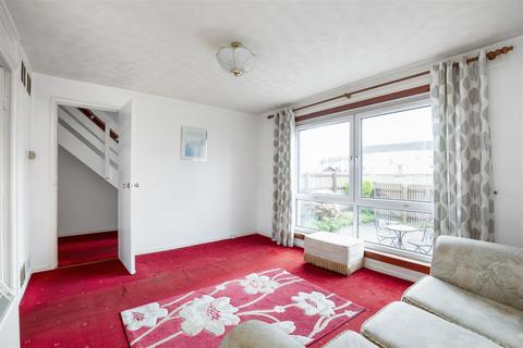 3 bedroom terraced house for sale, 20 Tyrwhitt Place, Rosyth, KY11 2QS