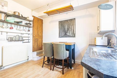 18 Hands Road, Sheffield, S10 1NB