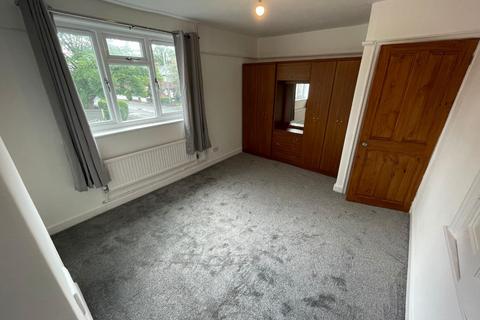 2 bedroom property to rent, Caldervale Avenue, Chorlton, Manchester