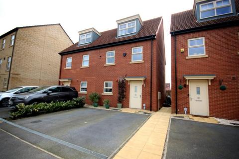 68 Seals Drive, Ackworth, Pontefract, WF7 7FQ