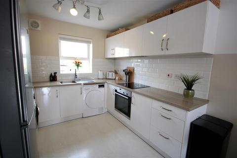 68 Seals Drive, Ackworth, Pontefract, WF7 7FQ