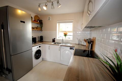 68 Seals Drive, Ackworth, Pontefract, WF7 7FQ