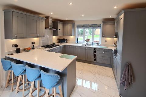 4 bedroom detached house for sale, 3 Ramblers Park, Whitestone, Hereford, Herefordshire, HR1 3SD