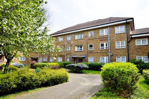 2 bedroom flat for sale, Barking Road, East Ham, London, E6 2LR