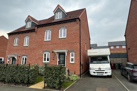 4 bedroom semi-detached house to rent, Emes Road, Wingerworth, Chesterfield