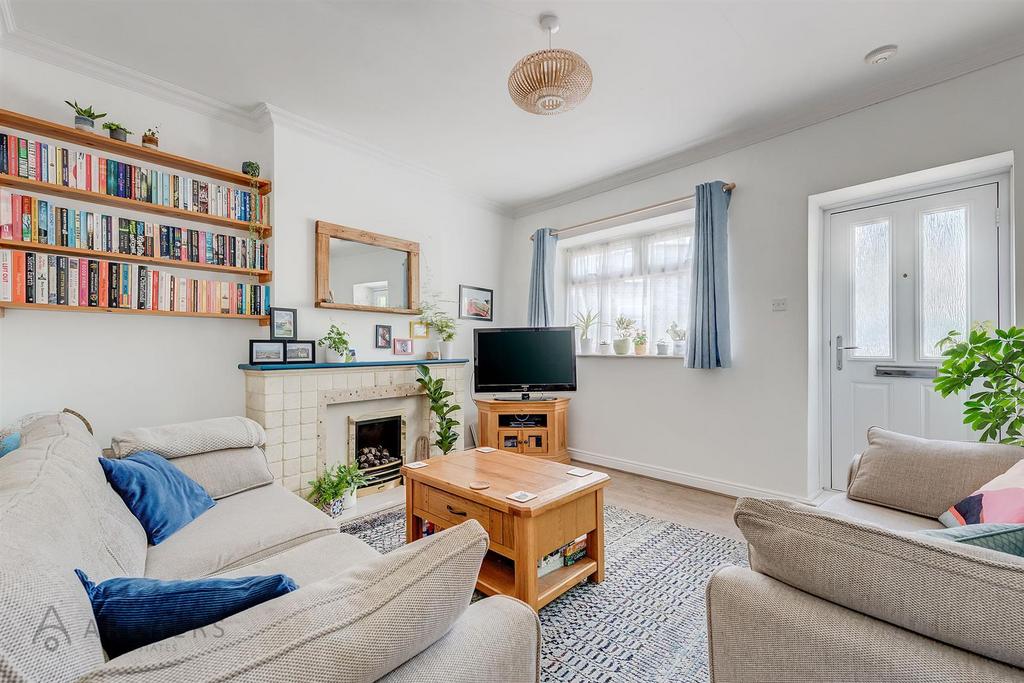 106 Walkley Road(Interior)(1of32).jpg