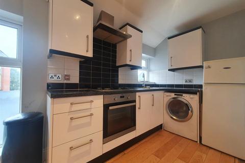 1 bedroom flat to rent, The Mews 1 Hatherley Road, Sidcup