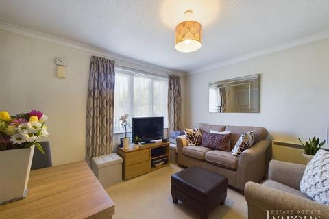 1 bedroom flat for sale, Hogarth Close, Basingstoke RG21