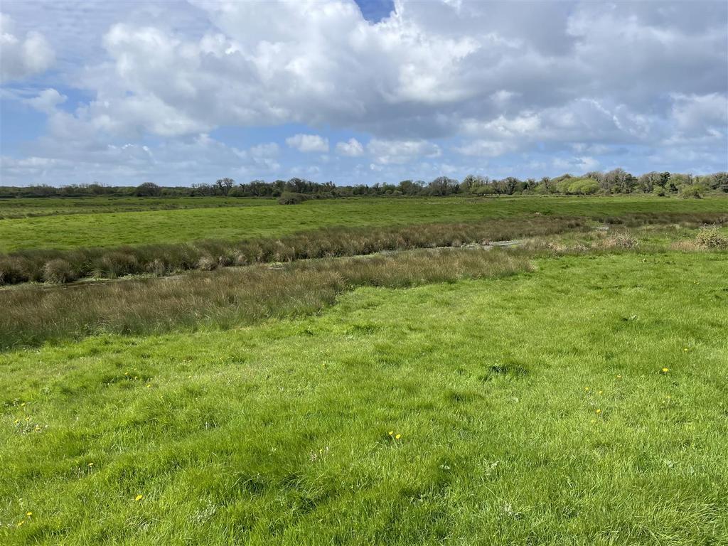 Land