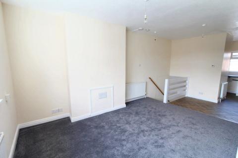 1 bedroom apartment to rent, Chilwell Road, Beeston, Nottingham, NG9 1FQ