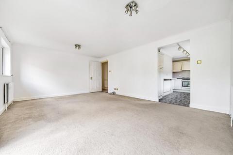 2 bedroom flat for sale, Holden Road, Woodside Park